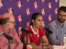 ‘No necesariamente para vivir, pero va a venir de la mano, pues nos va a proyectar, a impulsar nuestras carreras’, dijo Valera. TWITTER / @AtlasFCFemenil