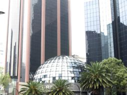 Los mercados a nivel mundial presentan movimientos negativos con un entorno pesimista por los ataques terroristas en Europa. NTX / ARCHIVO