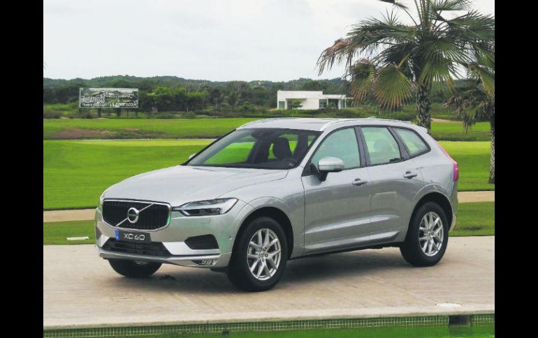 La XC60 estrena plataforma la cual incluye una nueva gama de motores. EL INFORMADOR / S. Oliveira