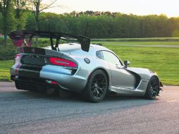 El Viper se despide del mercado mundial. ESPECIAL /