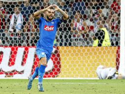 Lorenzo Insigne celebra el segundo tanto del Nápoles. EFE / S. Nogier
