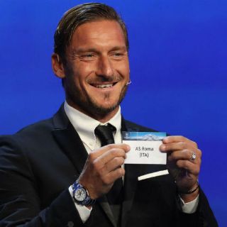 Roma tiene todo para pelear con Atlético y Chelsea: Totti