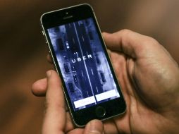 Los conductores podrán compartir el rastreo de su viaje en tiempo real con uno o hasta cinco familiares o amigos. AP / ARCHIVO