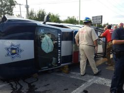 El oficial herido fue trasldado a un hospital del IMSS para recibir atención médica. ESPECIAL /
