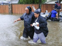 Se tiene previsto que 'Harvey' toque tierra en el distrito de Cameron el miércoles temprano. EFE / T. Maury