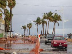 La tormenta tropical 'Lidia' se encuentra a 40 kilómetros al sur de Cabo San Lucas. EFE / S. Muñoz