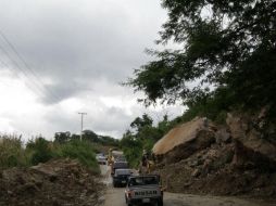 Los kilómetros 29 y 31 tuvieron que ser cerrados parcialmente a la circulación para realizar las tareas de limpieza. NTX / ARCHIVO