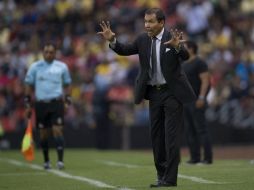 Por lo pronto no se toma la decisión de separar al estratega de su cargo, como solicitaba la Fiel desde hace unos juegos. MEXSPORT / ARCHIVO