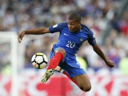 Por la llegada de Neymar Jr. se pagaron 222 MDE, mientras que la opción de compra por Mbappé (foto) se estiman 180 MDE. AP / C. Ena