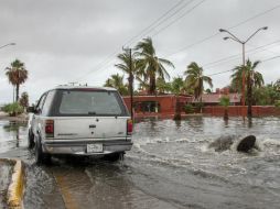 Llaman a extremar precauciones a la población, y atender las recomendaciones emitidas por las autoridades de Protección Civil. EFE / C. Caboyo