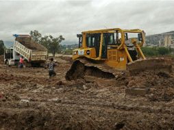 Antes de iniciar la construcción del parque se colocará tierra vegetal para garantizar el desarrollo de los árboles. EL INFORMADOR / ARCHIVO