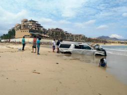 El gobernador expresa sus condolencias a las familias de las seis personas que lamentablemente murieron durante la tormenta. SUN /