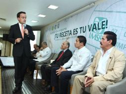 El titular del IMSS, Mikel Arriola, indica que Jalisco tiene un porcentaje de surtimiento de medicamentos del 99.8 por ciento. TWITTER / @arriolamikel