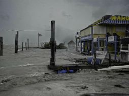 Junto a los vientos, los peligros radican en las fuertes precipitaciones, que podrían dejar acumulaciones de agua. AFP / G. de Cardenas