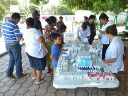 Instruyó para que los 41 municipios afectados de esta región cuenten por lo menos con un albergue, abrigo, alimentos y seguridad. NTX /