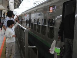 En 2011, China buscó ser el país más veloz con el tren bala, sin embargo, durante una prueba, tuvieron un accidente. EFE / ARCHIVO