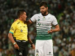 Néstor Araujo se perderá la próxima jornada al ser castigado un partido por ‘conducta violenta’. MEXSPORT / ARCHIVO