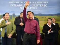 El Mandatario advirtió que la responsabilidad de Presidente de la República contrasta con la que se tiene con la de un gobernador. TWITTER / @PresidenciaMX