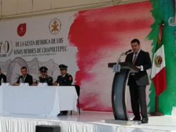 El Mandatario estatal hizo un llamado a los funcionarios para que realicen la misma acción y se solidaricen con las víctimas. FACEBOOK / Aristóteles Sandoval