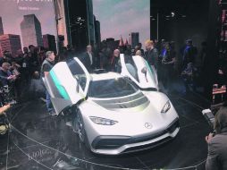 MERCEDES-BENZ. Project One. EL INFORMADOR / S. Oliveira