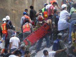 El sismo de 7.1 provocó el colapso de varios edificios. SUN / B. Fregoso