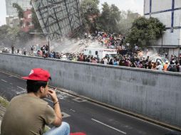 El fuerte sismo provocó el colpaso de edificios en varios puntos de la Ciudad de México, dejó decenas de muertos. SUN / G. Espinosa