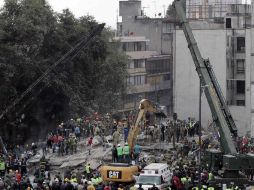 Otros edificios fueron acordonados por los daños causados por el temblor de 7.1 grados del martes. SUN / A. Acosta