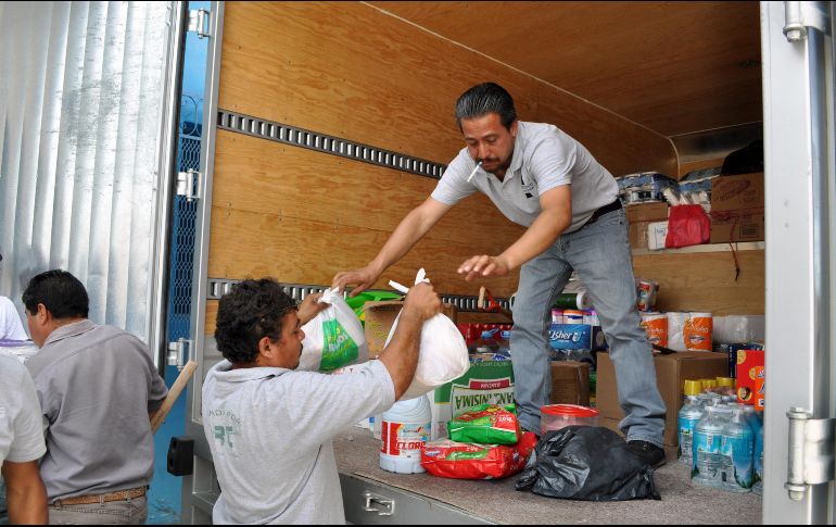Se encabezó un dispositivo policial y después cerraron la distribución de despensas para continuar con el diálogo esta mañana.