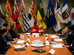 La minista de Asuntos Esteriores encabeza la discusión sobre los intereses canadienses en el tratado.