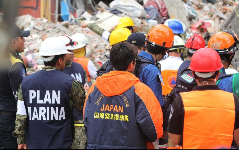 Las Fuerzas Armadas utilizan un radar de pulsos electromagnéticos en los trabajos de rescate.