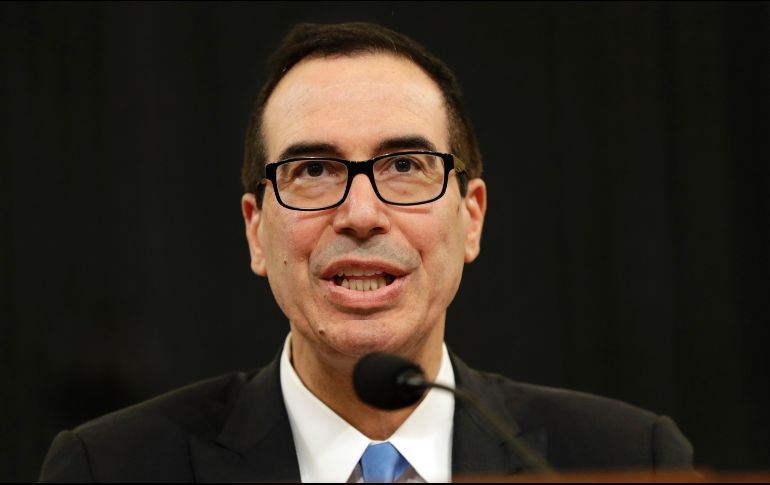 Steven Mnuchin señaló que todos los bienes e intereses de las personas designadas estarán bloqueados o bajo control de EU.