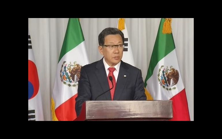 “Lamentamos profundamente el dolor de los mexicanos”, expresó el embajador de Corea del Sur.