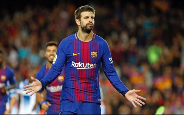 ''Desde hoy y hasta el domingo nos expresaremos pacíficamente. No les demos ninguna excusa. Es lo que quieren. Y cantamos alto y fuerte. #Votaremos'', dijo el jugador en redes. TWITTER / @3gerardpique