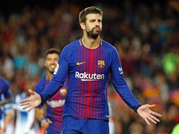 ''Desde hoy y hasta el domingo nos expresaremos pacíficamente. No les demos ninguna excusa. Es lo que quieren. Y cantamos alto y fuerte. #Votaremos'', dijo el jugador en redes. TWITTER / @3gerardpique