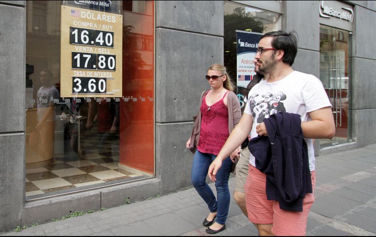 Reportan que el índice de Morosidad en la cartera total se ubicó en 0.30 puntos porcentuales por debajo del registro de agosto de 2016. SUN/ Archivo