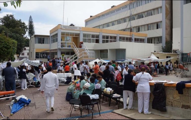 El embajador de Cuba en México destaca que los profesionales “traen vocación solidaria de servir”. SUN/ARCHIVO