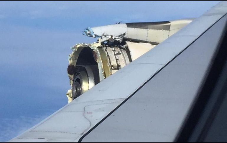 El aterrizaje de emergencia se realizó sin contratiempos y no se reportaron heridos, indicó la aerolínea. TWITTER / @Martgenia