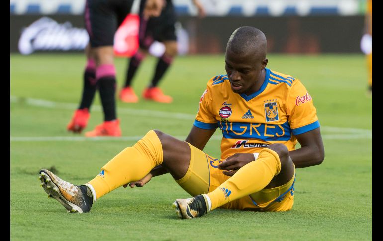 Enner Valencia tuvo una mala tarde en general. Se reivindicó de último minuto provocando el penalti (dudoso) con que Tigres ganó. MEXSPORT/ T. García