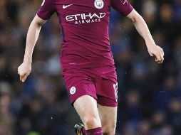 Marcha perfecta. El Manchester City conservó su invicto gracias al gol que anotó Kevin de Bruyne. AFP