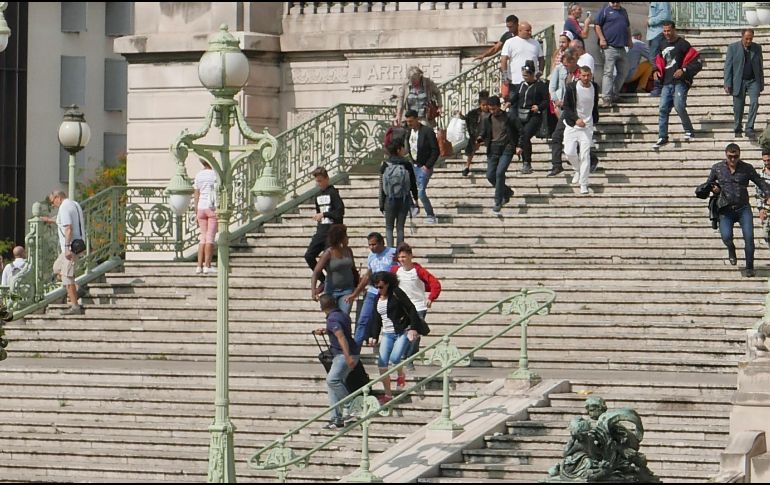 La Fiscalía francesa confirmó la muerte del agresor en torno a las 14:30 horas locales. EFE/EPA