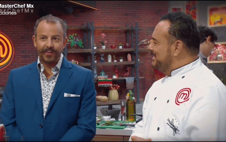 Los chef presentees en el reto de la semana FACEBOOK / MasterChef Mx