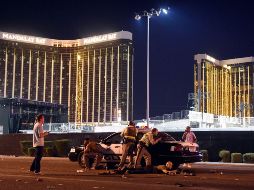 El ataque armado perpetrado por Stephen Paddock en Las Vegas ha causado al menos 58 víctimas mortales y centenares de heridos. AFP / D. Becker