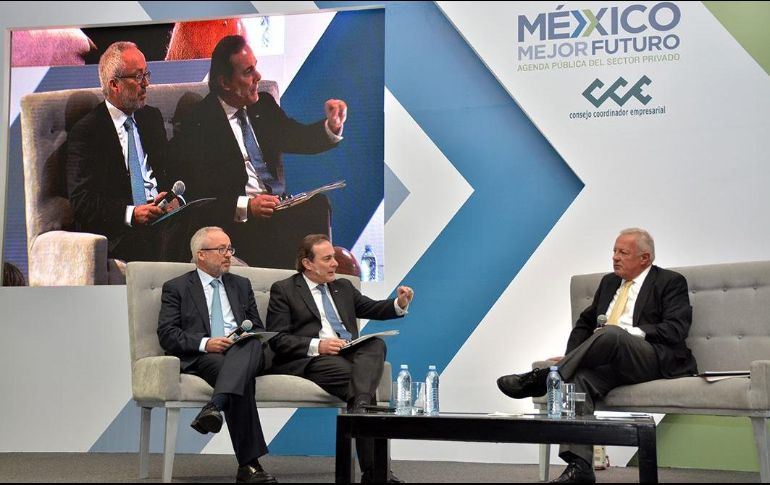 El presidente del CCE, Juan Pablo Castañón, presentó la Agenda Pública de la IP. FACEBOOK/cceoficialmx