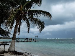 La tormenta podría dejar fuertes lluvias, por lo que se recomienda a la población estar muy al tanto de los avisos oficiales que se estarán emitiendo. AFP / ARCHIVO