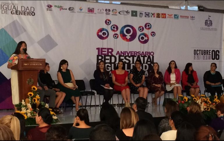 Con el llamado a aplicar medidas para prevenir la violencia política,  mujeres integrantes de diferentes partidos celebraron el primer aniversario de la Red. EL INFORMADOR / R. Rivas