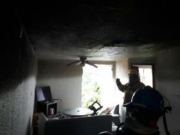 Bomberos sofocan incendio en Zapopan