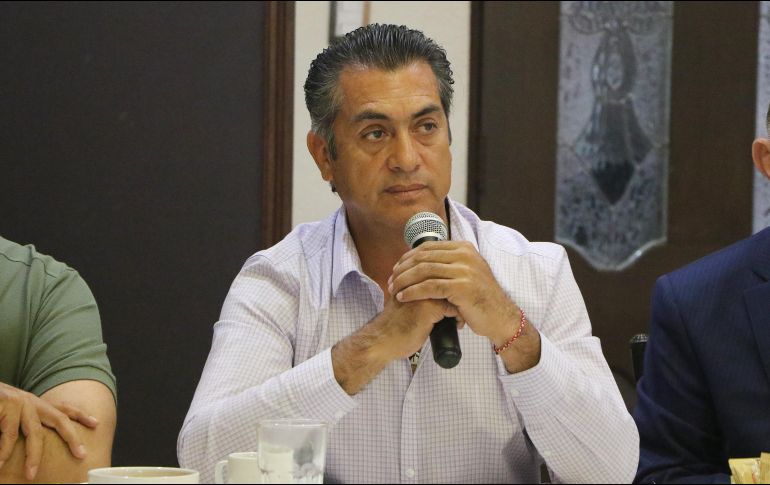 Entre la multitud estaba el ex boxeador Julio César Chávez. NTX/ARCHIVO