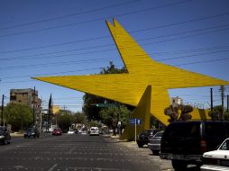Mathías Goeritz le “regaló” a la ciudad la obra “El Pájaro Amarillo”; realizada en 1957 por encargo de Luis Barragán. EL INFORMADOR / ARCHIVO