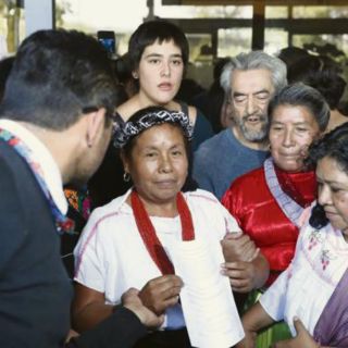 Mujer zapatista y “El Bronco” buscan candidatura presidencial independiente