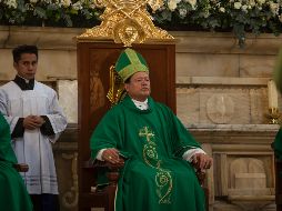 Al presidir la homilía dominical, el cardenal Norberto Rivera Carrera pidió a los feligreses orar por todos los ciudadanos para despertar su generosidad en los procesos de reconstrucción en las zonas afectadas por los sismos de septiembre. SUN / C. MATA